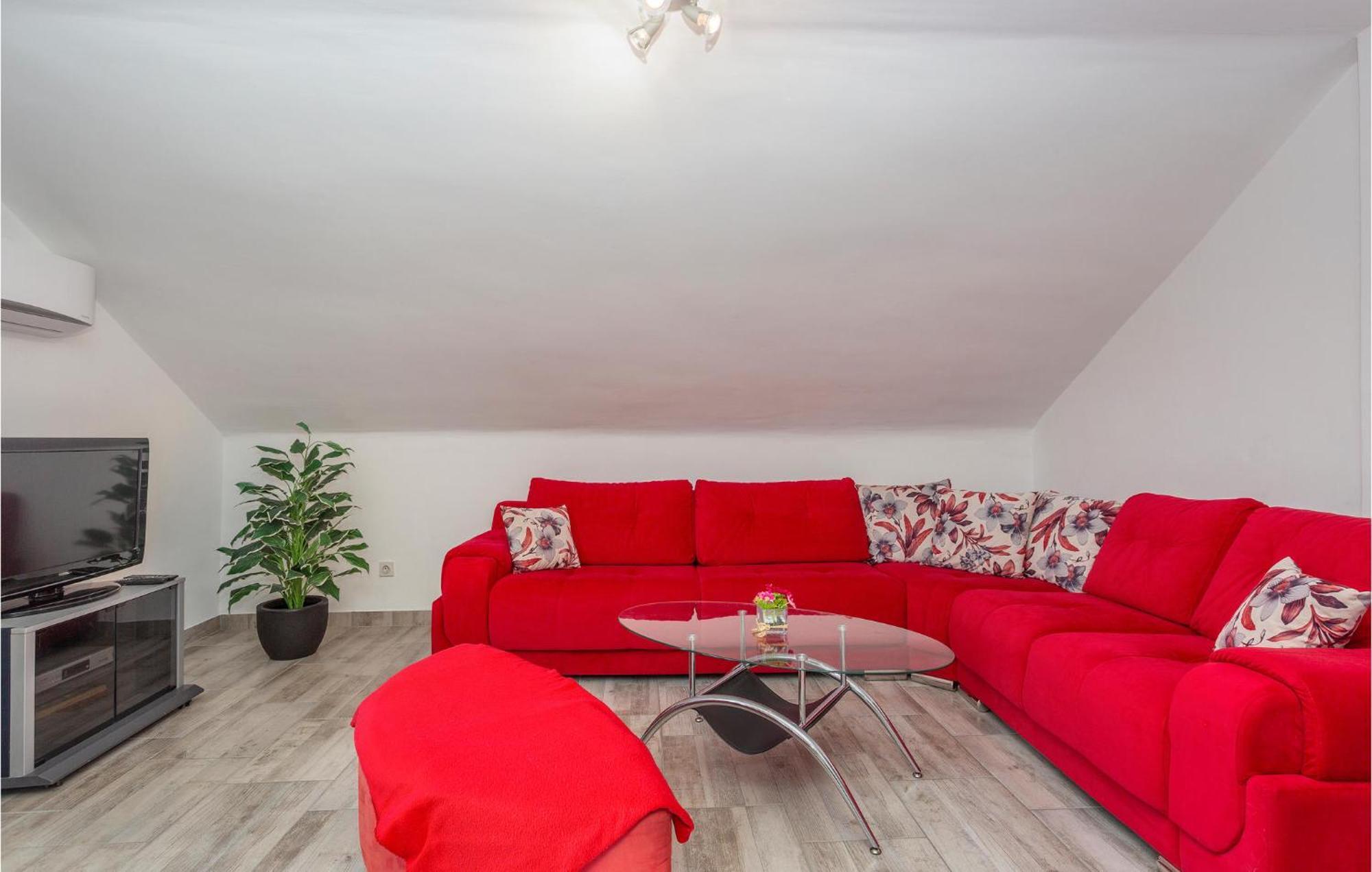 Nice Apartment In Krk With Wifi Рисика Экстерьер фото