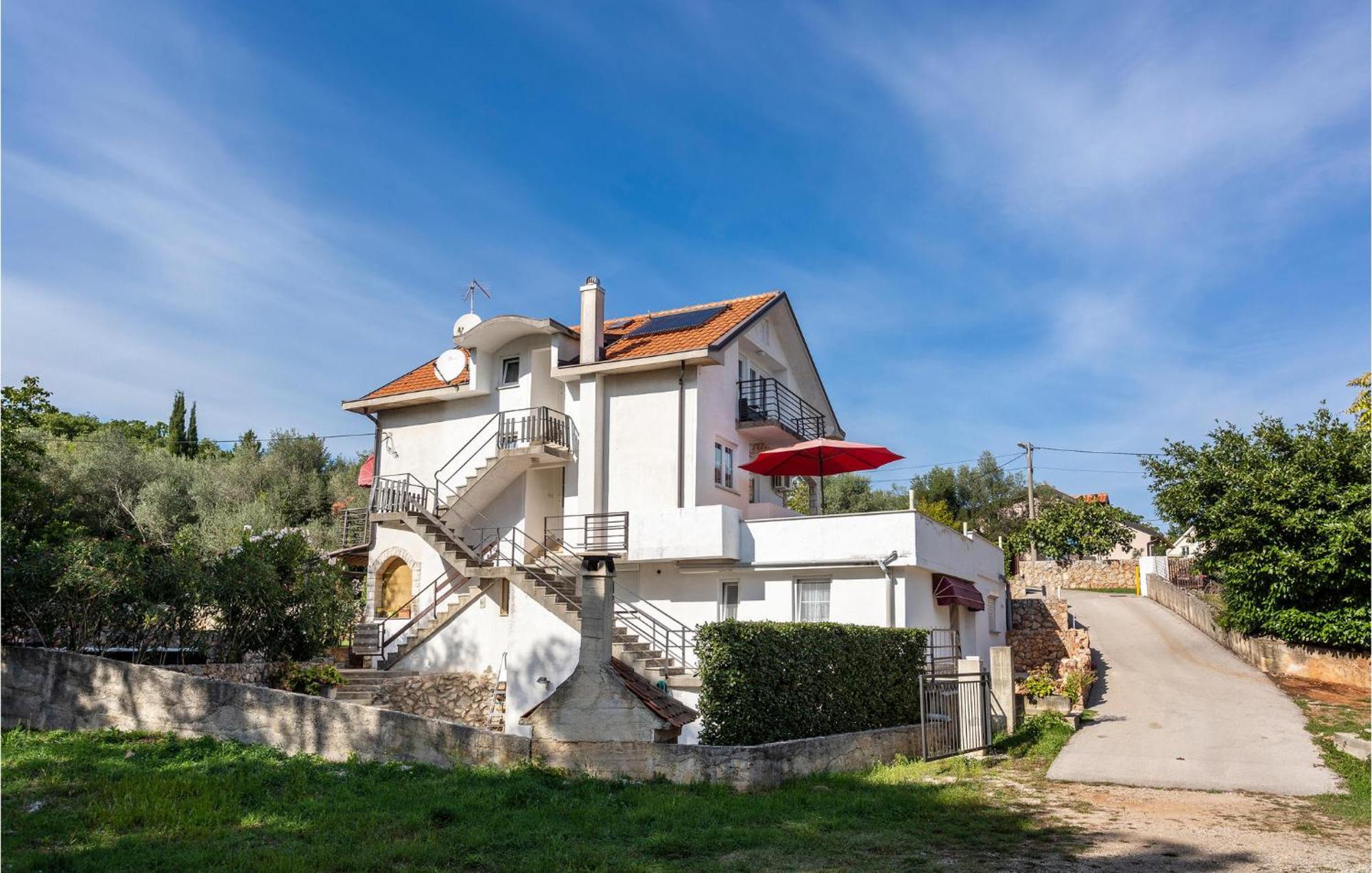 Nice Apartment In Krk With Wifi Рисика Экстерьер фото