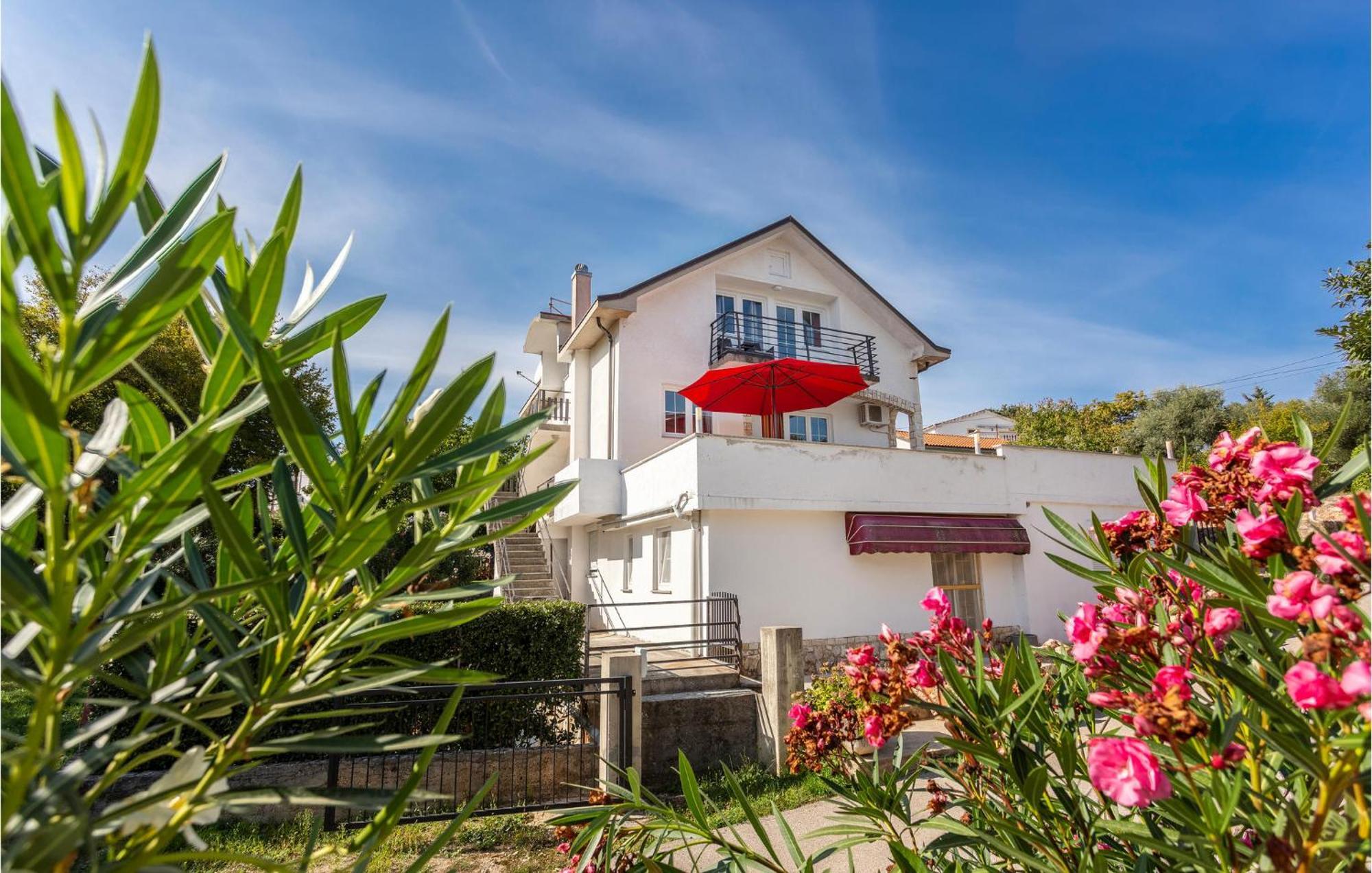 Nice Apartment In Krk With Wifi Рисика Экстерьер фото