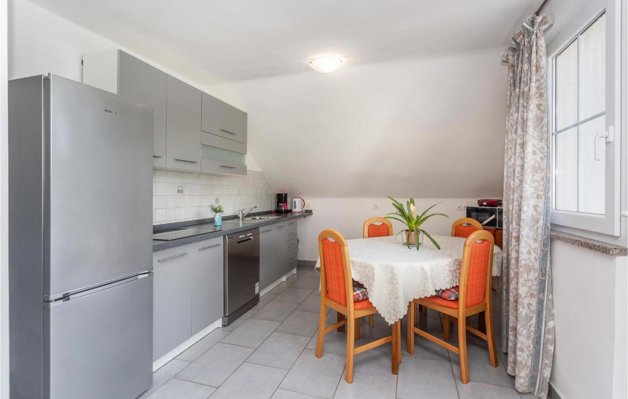 Nice Apartment In Krk With Wifi Рисика Экстерьер фото